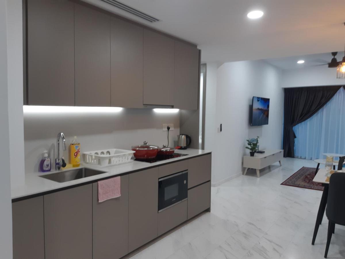 Astra @ Eaton Residences Kl Куала-Лумпур Экстерьер фото