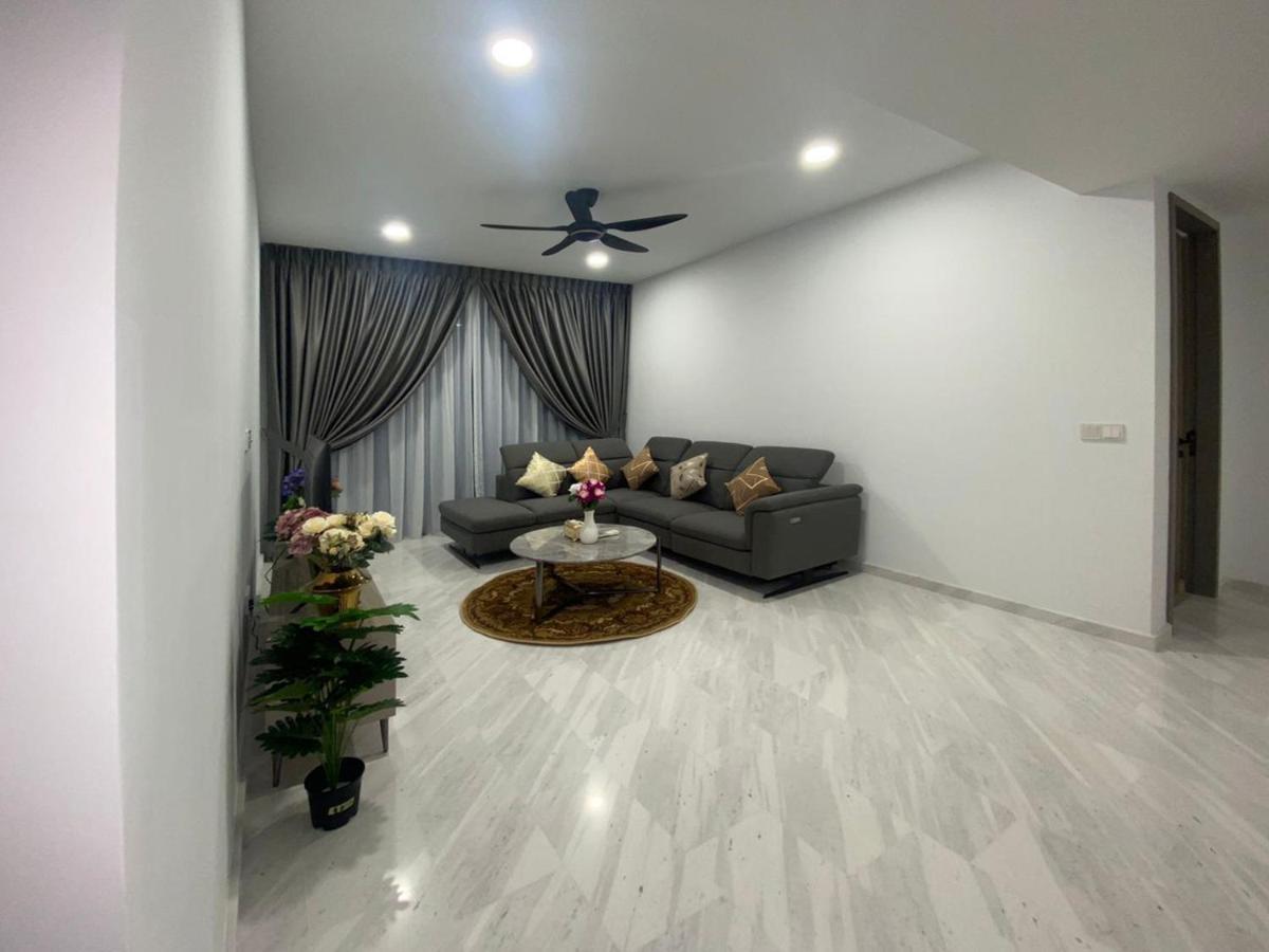 Astra @ Eaton Residences Kl Куала-Лумпур Экстерьер фото