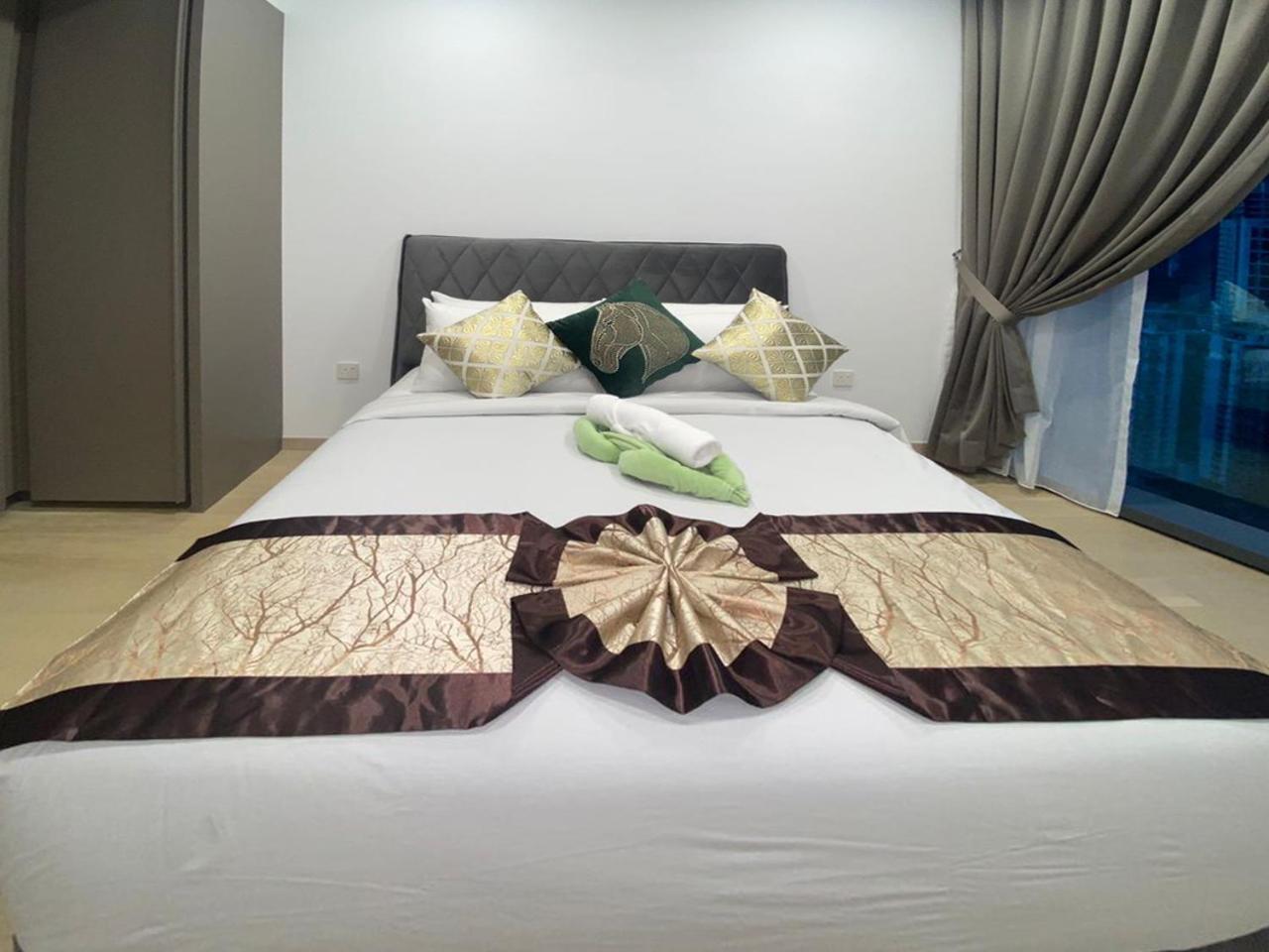 Astra @ Eaton Residences Kl Куала-Лумпур Экстерьер фото