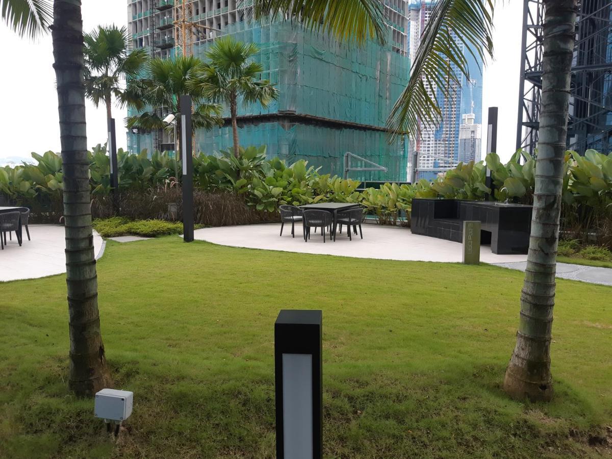Astra @ Eaton Residences Kl Куала-Лумпур Экстерьер фото